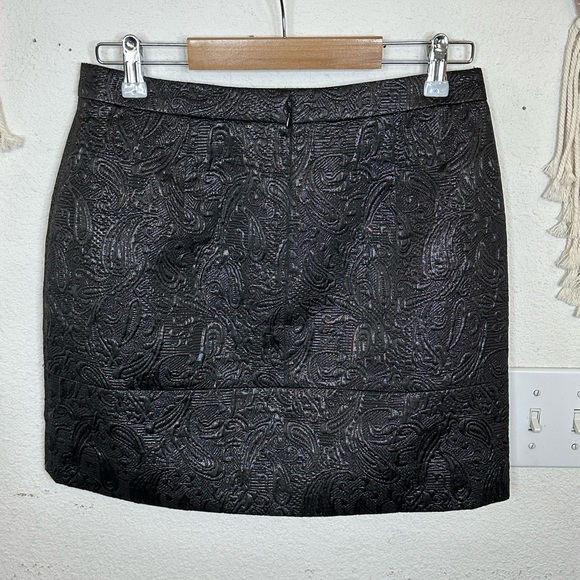 J. Crew jacquard print black faux wrap mini skirt size 2 - Picture 6 of 6